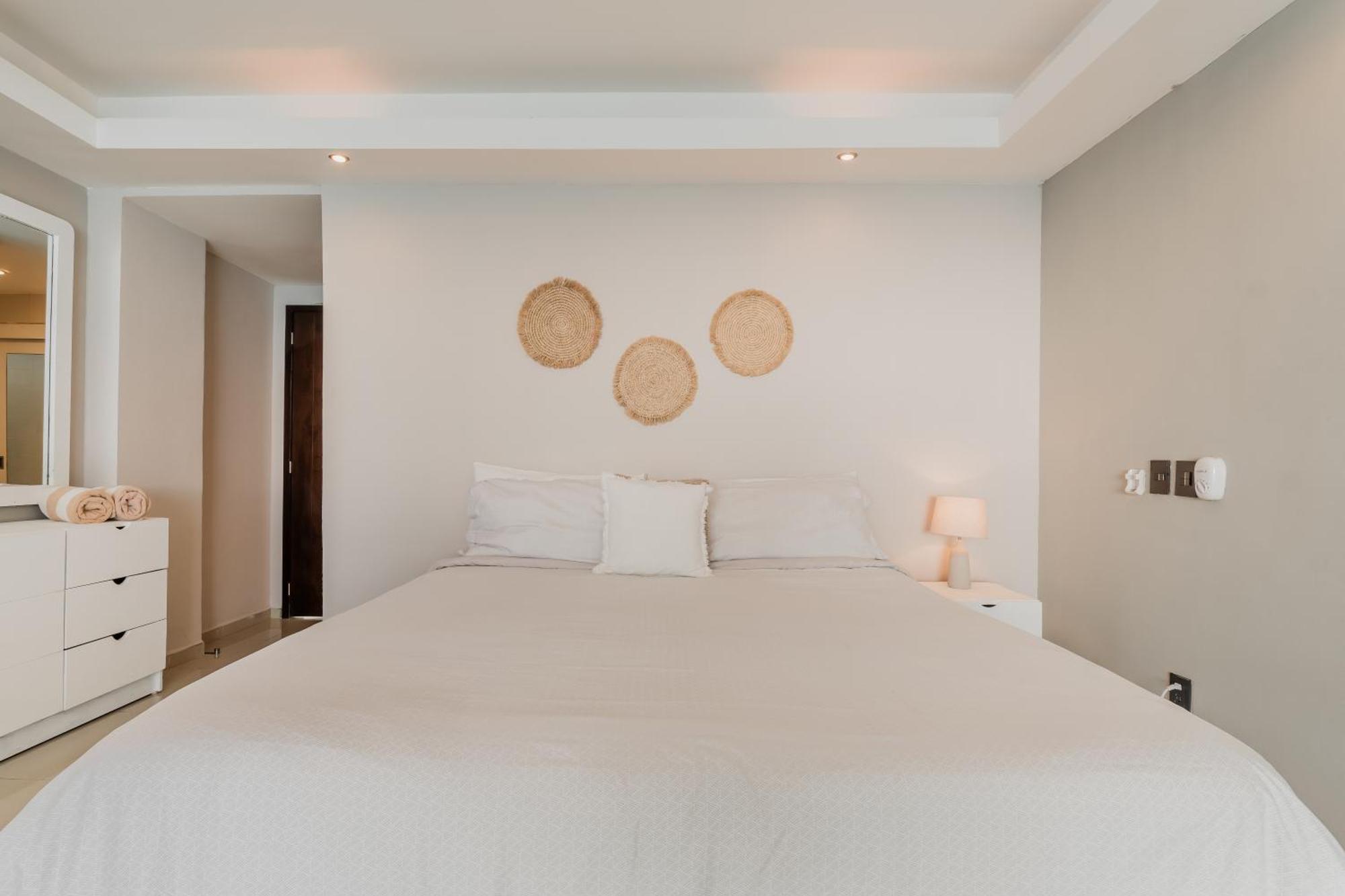 *Turquoise Escape- Beachfront Studio By Casa Paraiso* Канкун Экстерьер фото